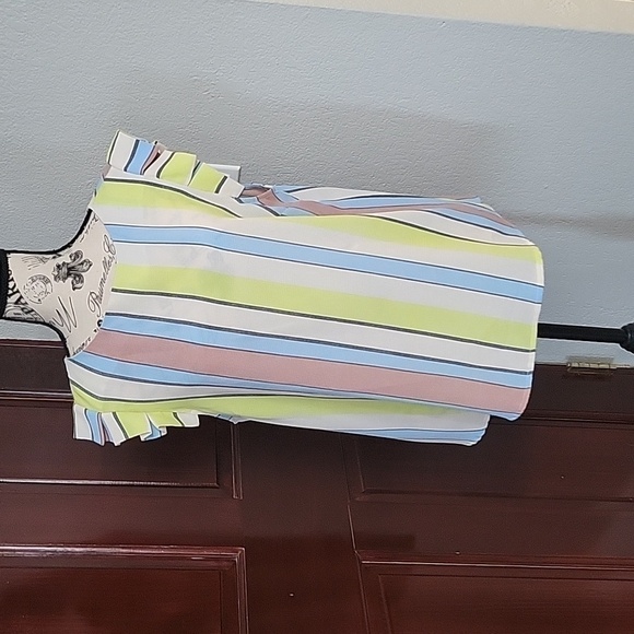 Sleeveless Top XL Sheer Loose Flowy - Picture 1 of 4